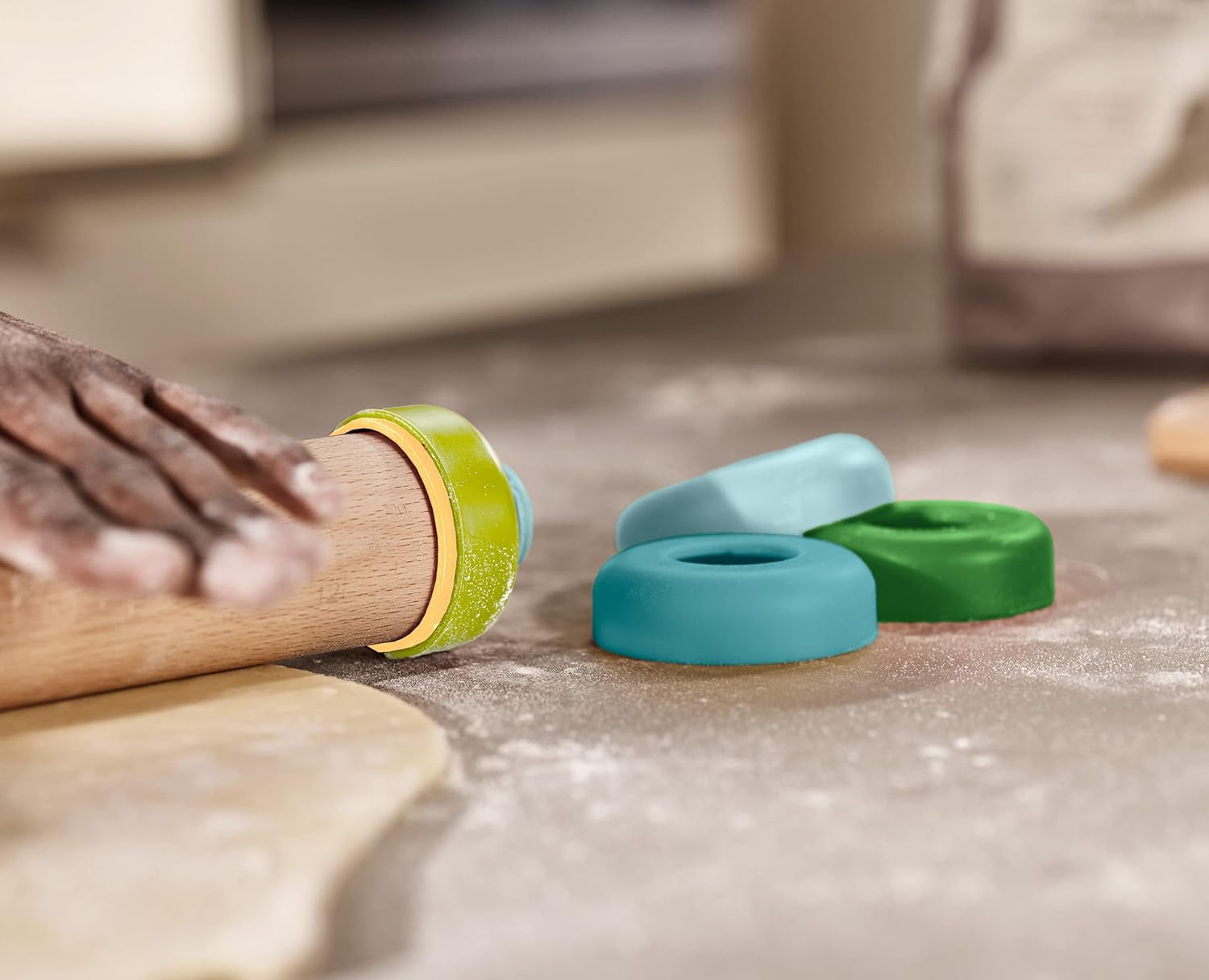 Joseph Joseph Duo Sucitor cu grosime reglabilă a aluatului, rolă de copt și aluat, lemn de fag, multicolor, opal