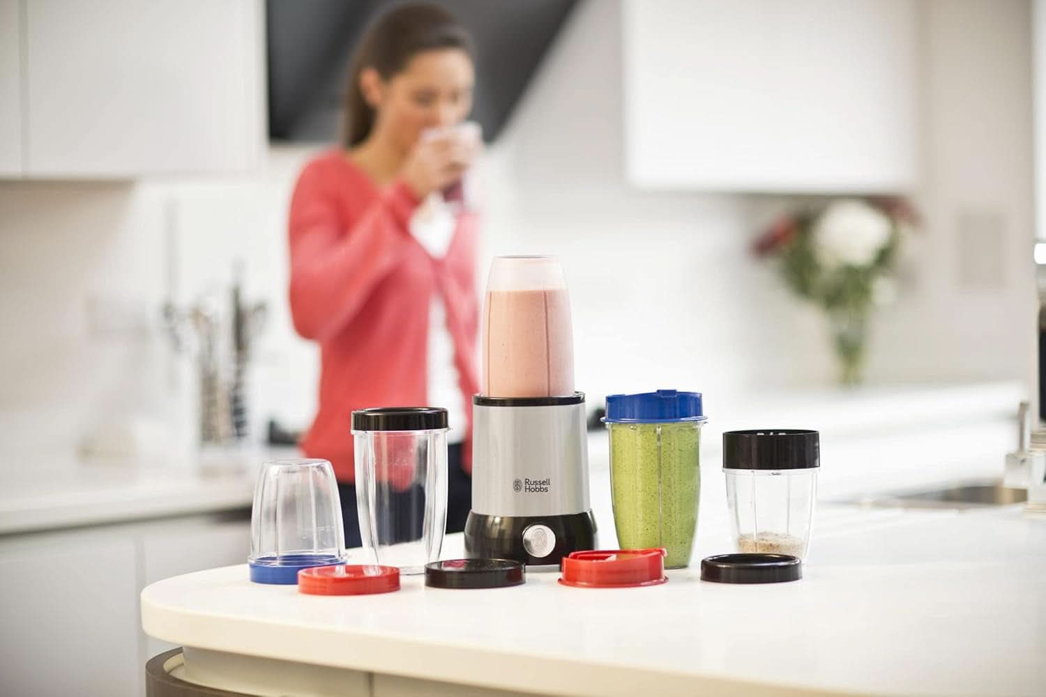 Russell Hobbs Mixer [Multifunktions- Standmixer] Nutriboost (Inkl. 5 Bpa-Freie Und Spülmaschinengeeignete Behälter + Deckel, 22.000 U/Min, 0.9 Ps-Motor) Elektrischer, Smoothie-Maker 23180-56 Bucatarie Naty Shop