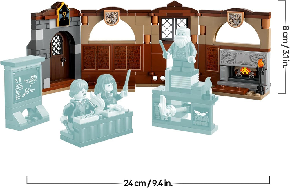 LEGO Harry Potter Schloss Hogwarts: Zauberkunstunterricht, Set mit 3 Minifiguren, inkl. Hermine Granger & Ron Weasley, Wingardium Leviosa Funktion, Spielzeug für Mädchen & Jungen ab 8 Jahren 76442