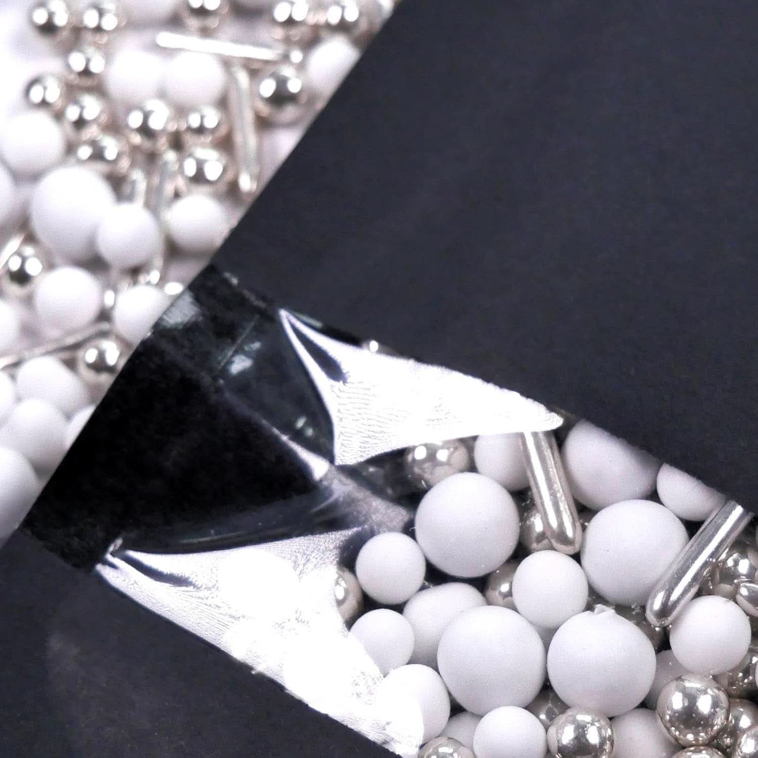 Streusel Hero Chocolate Mix Silver White Sprinkles, 40 grame Naty Shop