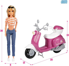 Isabella Gelenkpuppe mit Roller, 30 cm, Motorrad-Spielzeug, inklusive Zubehör, Sonnenbrille, Handy, Selfie-Halterung, Helm, Erfrischung, Puppen für Mädchen, Geschenke ab 3 Jahren (47812)