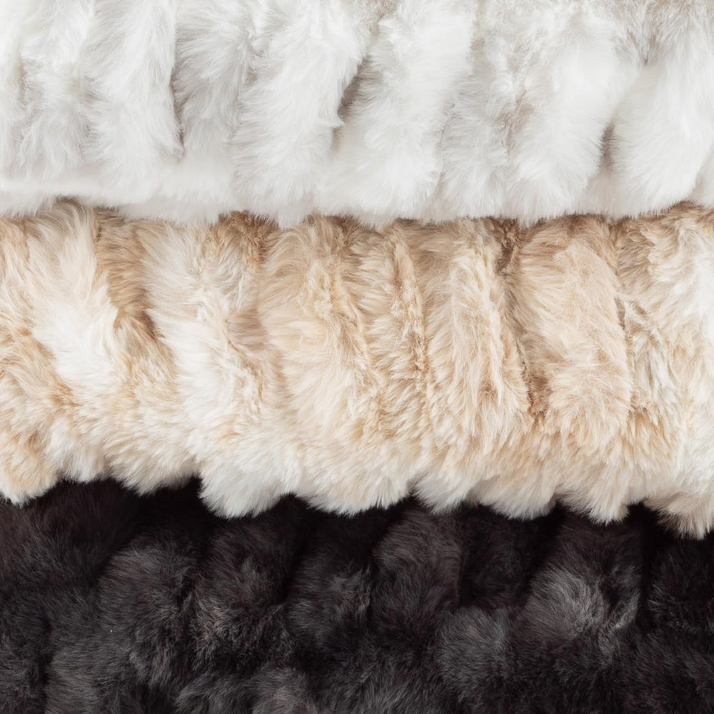 Lavish Home Oversized Gerüschte Faux Fur Blanket, 152.4 X 203.2 Cm, Jacquard Faux Fur, Queen Size Throw pentru paturi și canapele, gri Paturi si Cuverturi Lavish Home