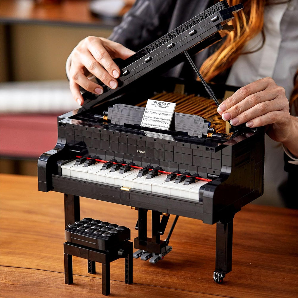 LEGO Ideas Konzertflügel (21323); Bauset; Ihr eigener Konzertflügel; tolles Modellbauprojekt geschätzten Pianisten, Musiker, Musikliebhaber oder Bastler (3.662 Teile)