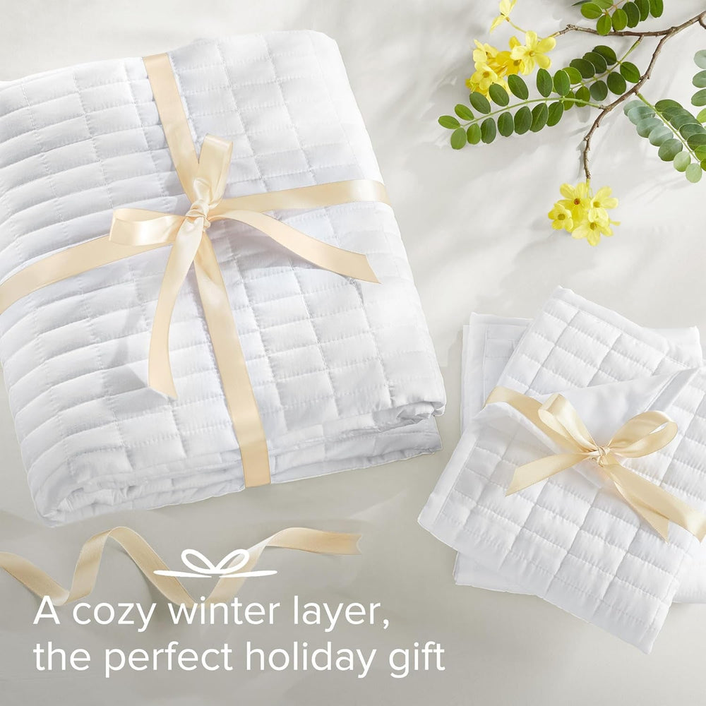 Comfort Spaces Kienna Quilt Set, cusături duble de lux, pătură de vară, ușoară, moale, lenjerie de pat pe tot parcursul anului, față de pernă asortată, albă, pătură pentru paturi King Size (264.2 X 228.6 Cm), Plapumi si pilote Naty Shop