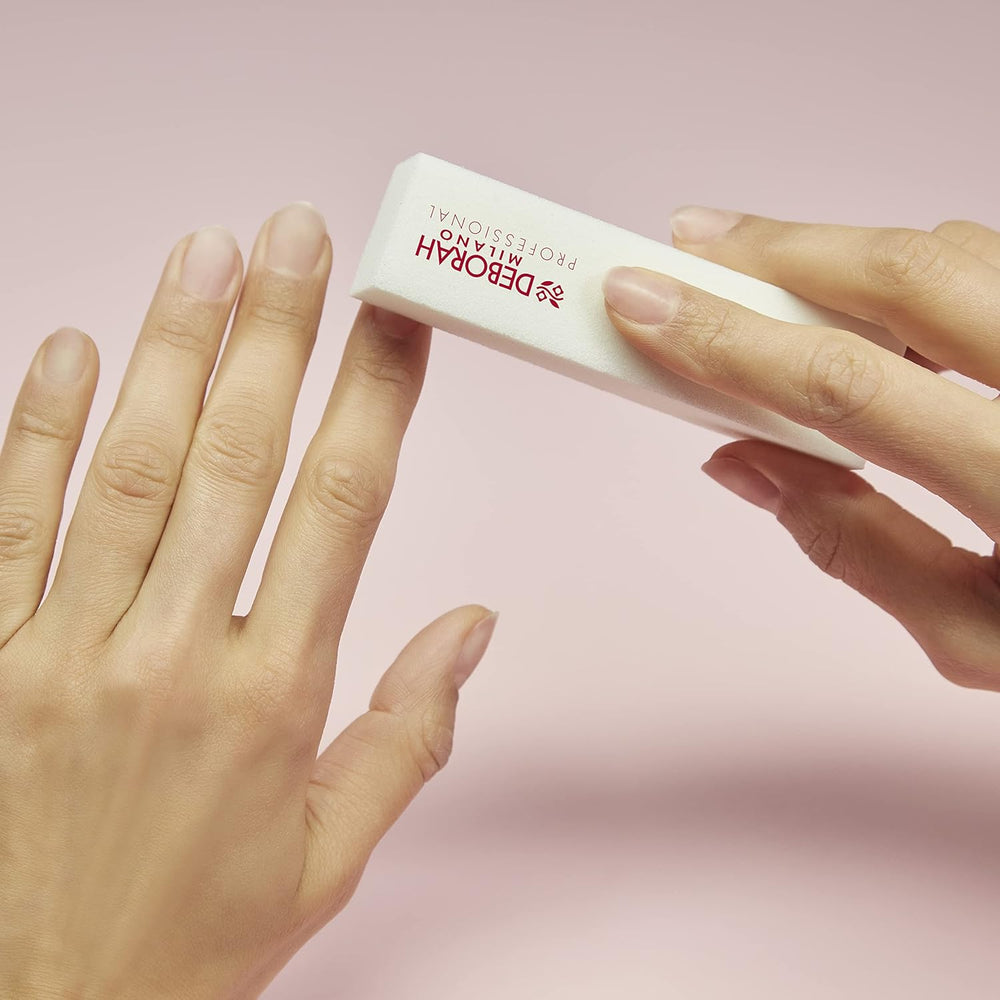 Oja semipermanentă Milano Professional, nr. 21 Burgundy, efect de volumizare, de lungă durată, pentru unghii intense și lucioase, 4,5 ml