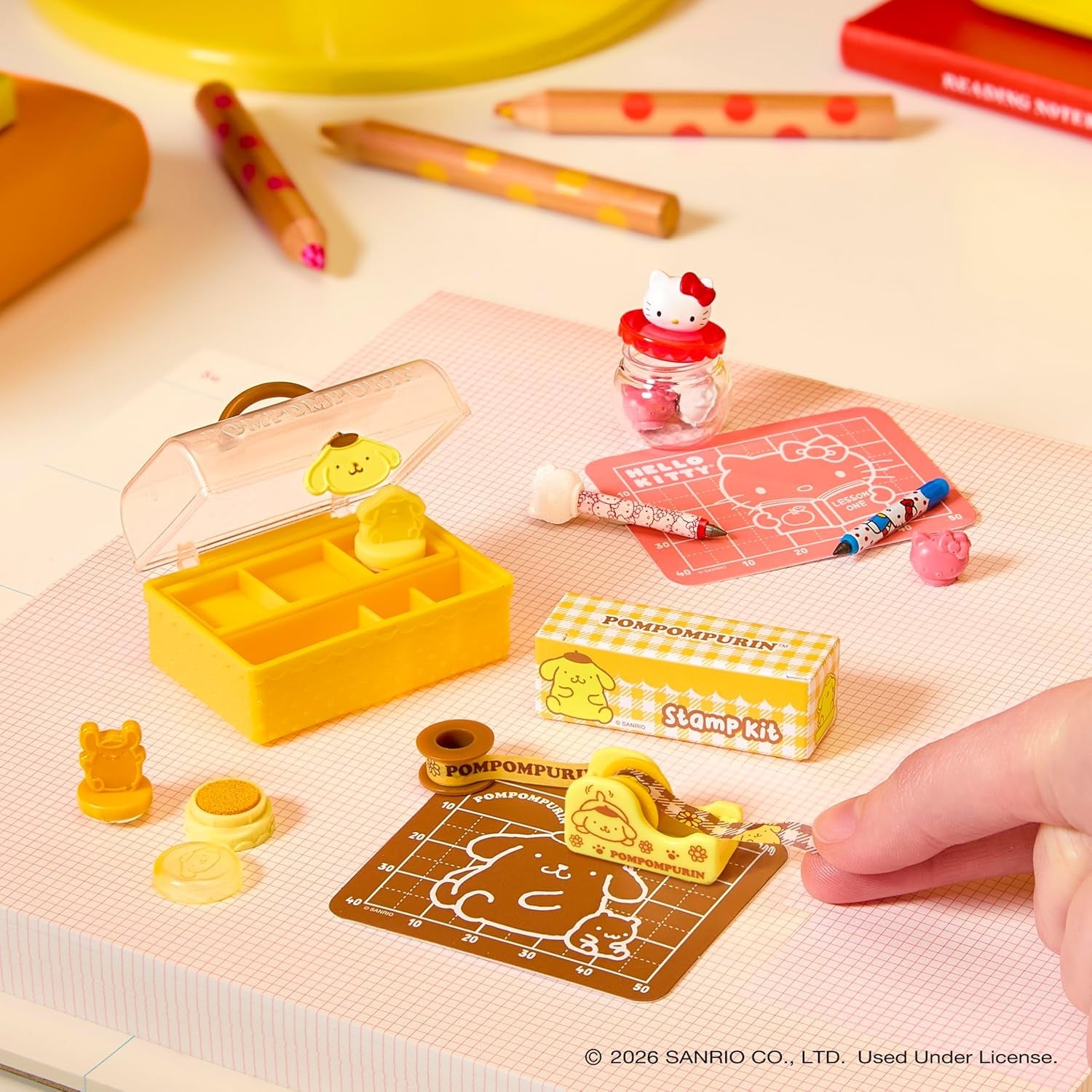 MGA's Miniverse Make It Mini Hello Kitty and Friends Serie 3 – Mini-Sammlerstücke, Sanrio, Retro-Schreibwaren-Nachbildungen, Basteln, DIY, für Sammler und Kinder ab 8 Jahren