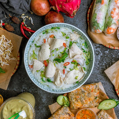 MAMA - Bol cu tăiței instant de orez Pho Ga - (1 x 65g)