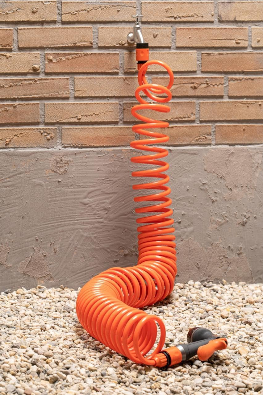 Furtun spiralat BLACK+DECKER 15M - Furtun de grădină inclusiv pulverizator de grădină și racorduri de 1/2" - Plastic - Portocaliu/Negru