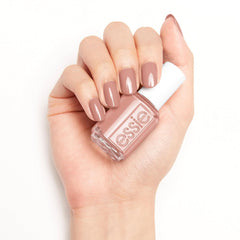 Essie Nagellack für farbintensive Fingernägel, Nr. 101 lady like, Nude, 13,5 ml