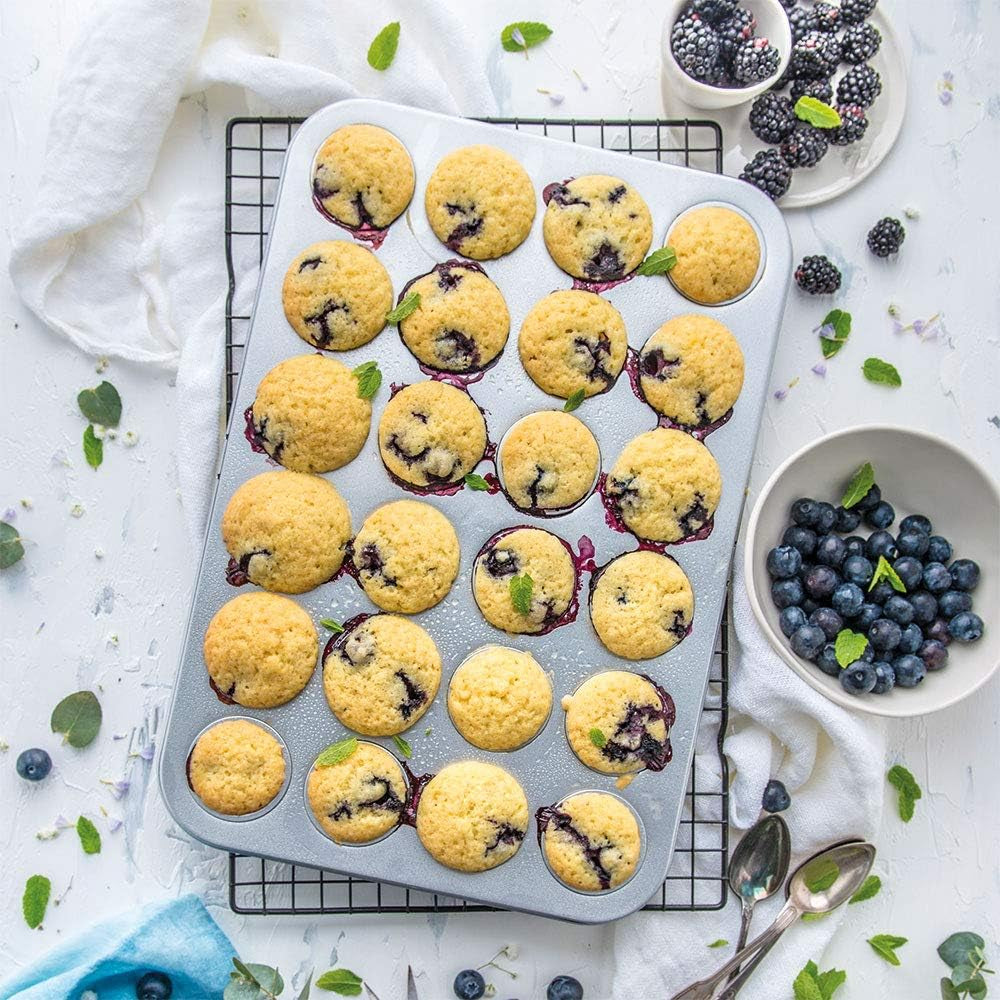 0070035 BACKFORM FÜR 24 MINI MUFFINS 38,5 X 26 X 2 H CM Matrite si tavi pentru copt Naty Shop