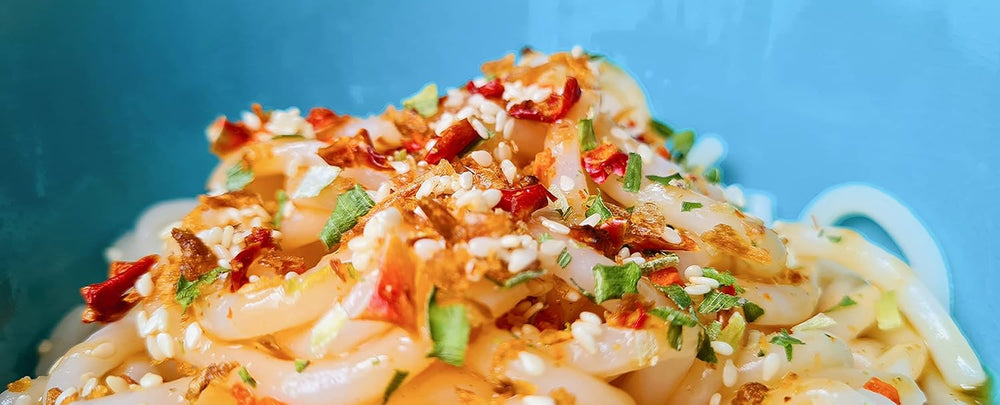 Bol Udon dulce-acrișor, mâncare gata preparată pentru cuptorul cu microunde, 240 g