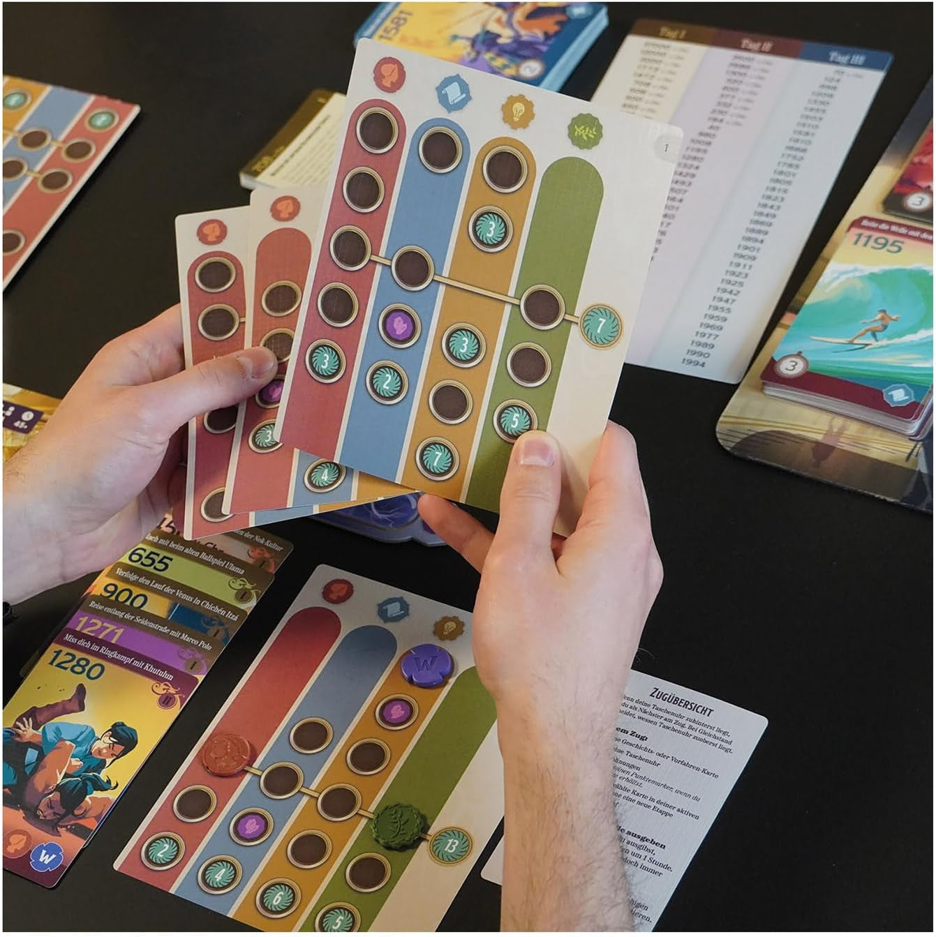 Game Factory 646098 Drumeții, Călătorie prin timp, Joc de societate pentru 1-4 jucători, Vârste 10+, Joc de familie