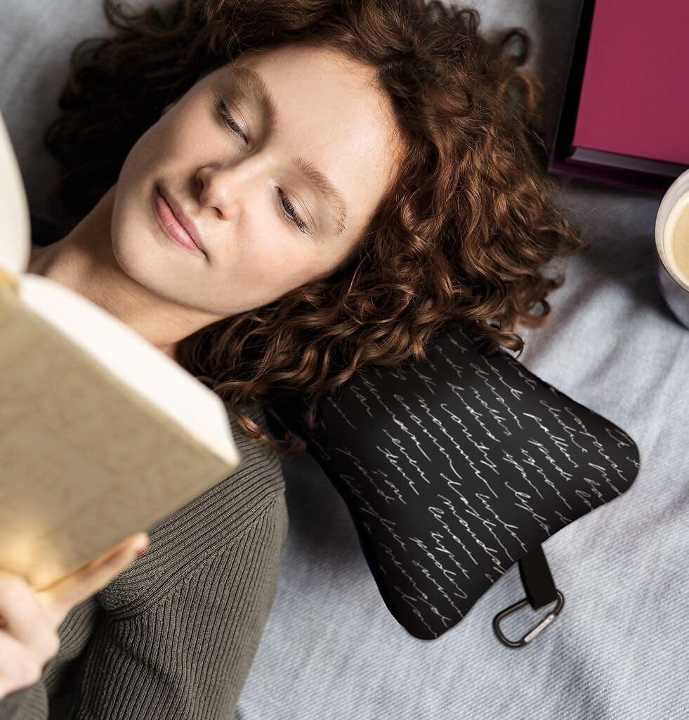 Moses. libri_x Mini Reading Pillow Classics – Pernă de gât pentru călătorii cu carabină practică, pernă compactă pentru mașini, avion și vizite la plajă, pernă de călătorie cu design ergonomic