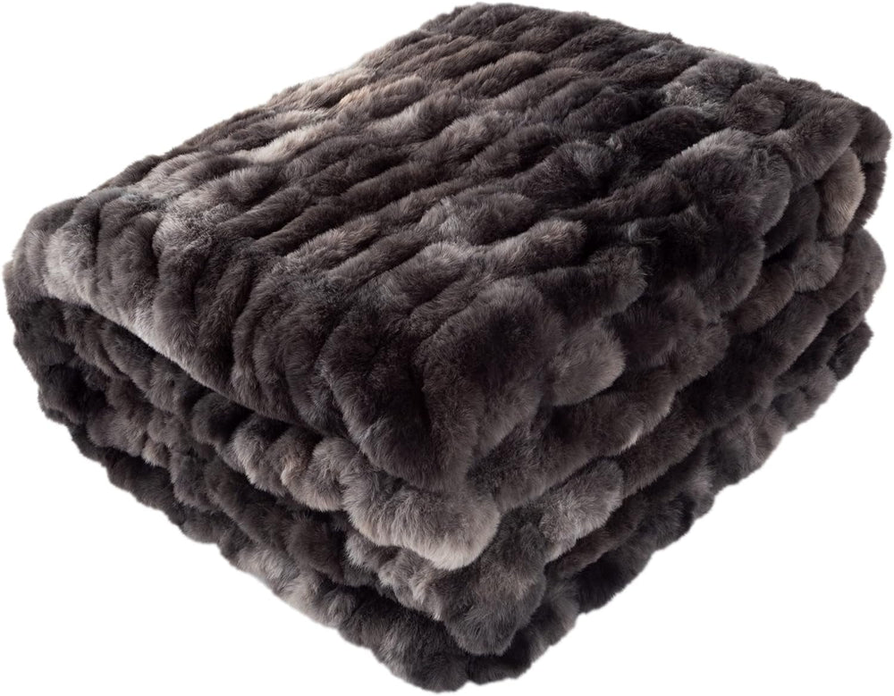 Lavish Home Oversized Gerüschte Faux Fur Blanket, 152.4 X 203.2 Cm, Jacquard Faux Fur, Queen Size Throw pentru paturi și canapele, gri Paturi si Cuverturi Lavish Home Negru