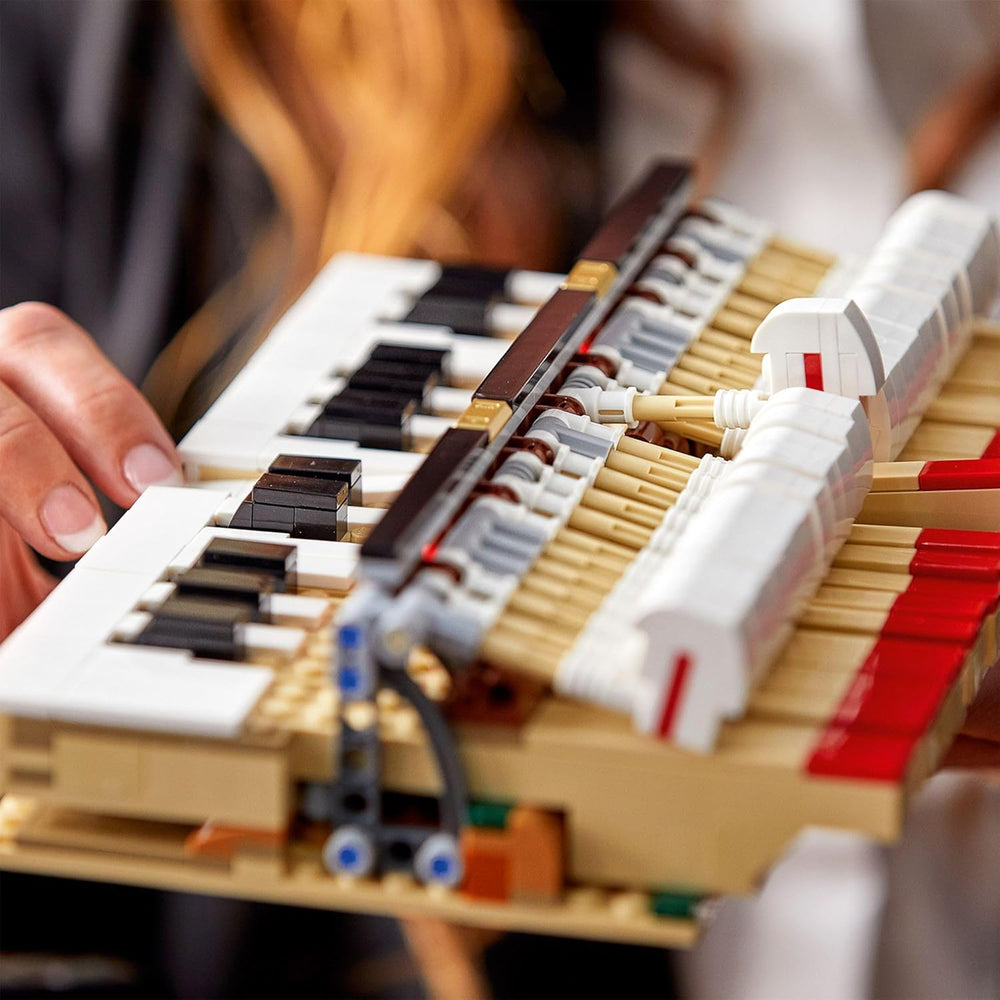 LEGO Ideas Konzertflügel (21323); Bauset; Ihr eigener Konzertflügel; tolles Modellbauprojekt geschätzten Pianisten, Musiker, Musikliebhaber oder Bastler (3.662 Teile)