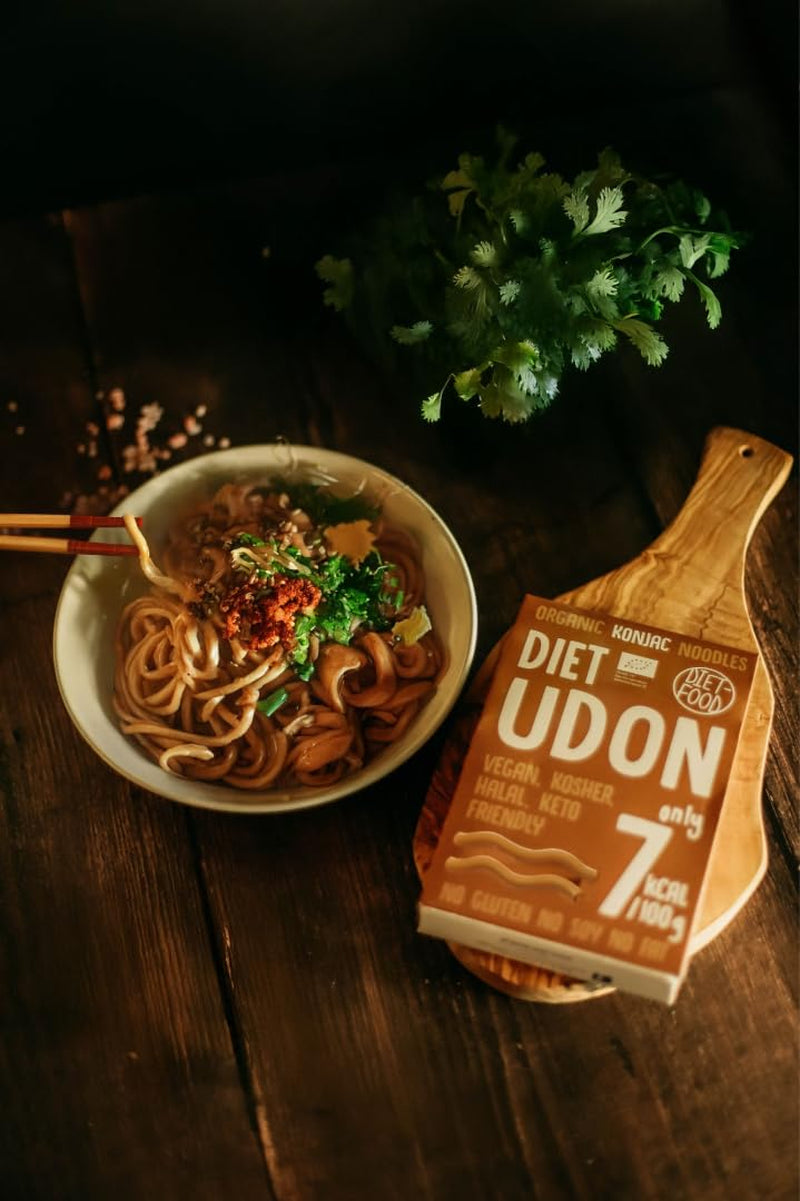 Tăiței Udon Shirataki Konjac Bio 385g – Conținut scăzut de calorii, fără gluten, vegani – preparați din rădăcină de konjac, bogați în fibre DIET-FOOD
