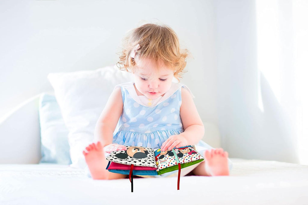 Clementoni 17721 Disney Baby - Carte din țesătură, jucărie versatilă pentru copii pentru călătorii, carte ilustrată cu elemente crepitante și scârțâitoare, pentru nou-născuți de la 0 luni Jucarii Bebe Naty Shop