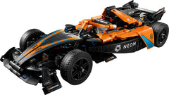 Mașină de curse LEGO Technic NEOM Mclaren Formula E, jucărie cu mașină de curse pentru copii de la 9 ani, băieți și fete, kit de mașină model, decor pentru camera copiilor, idee de cadou pentru ziua de naștere 42169 Seturi de constructie Besuche den LEGO-Store
