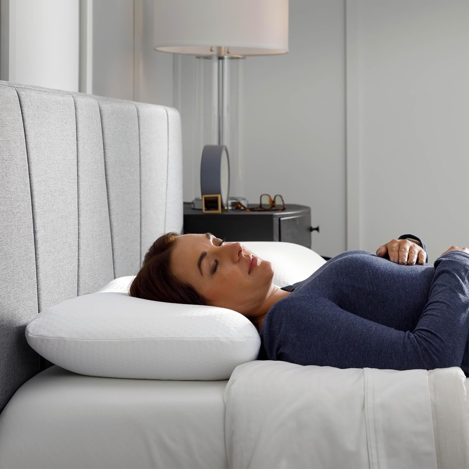 TEMPUR-PEDIC Pernă Symphony Fabricată din spumă cu memorie, Luxuriantă, Moale, Standard, Albă Perne standard Naty Shop