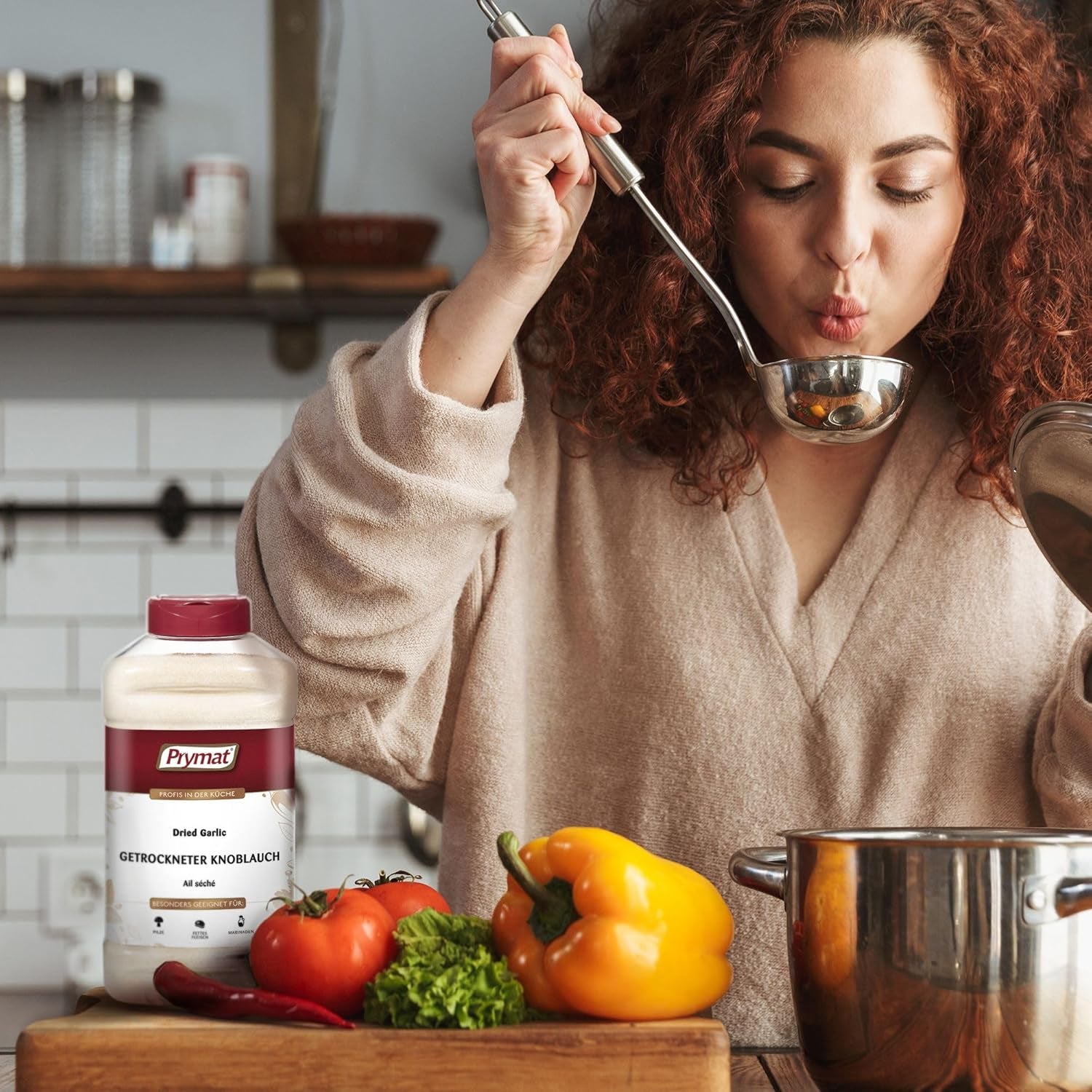 Prymat Getrockneter Knoblauch granuliert 1,05kg – Aromatisches Knoblauchgranulat zum Würzen von Fleisch, Fisch, Gemüse, Saucen, Dips & Marinaden – intensiv im Geschmack – ohne Zusätze