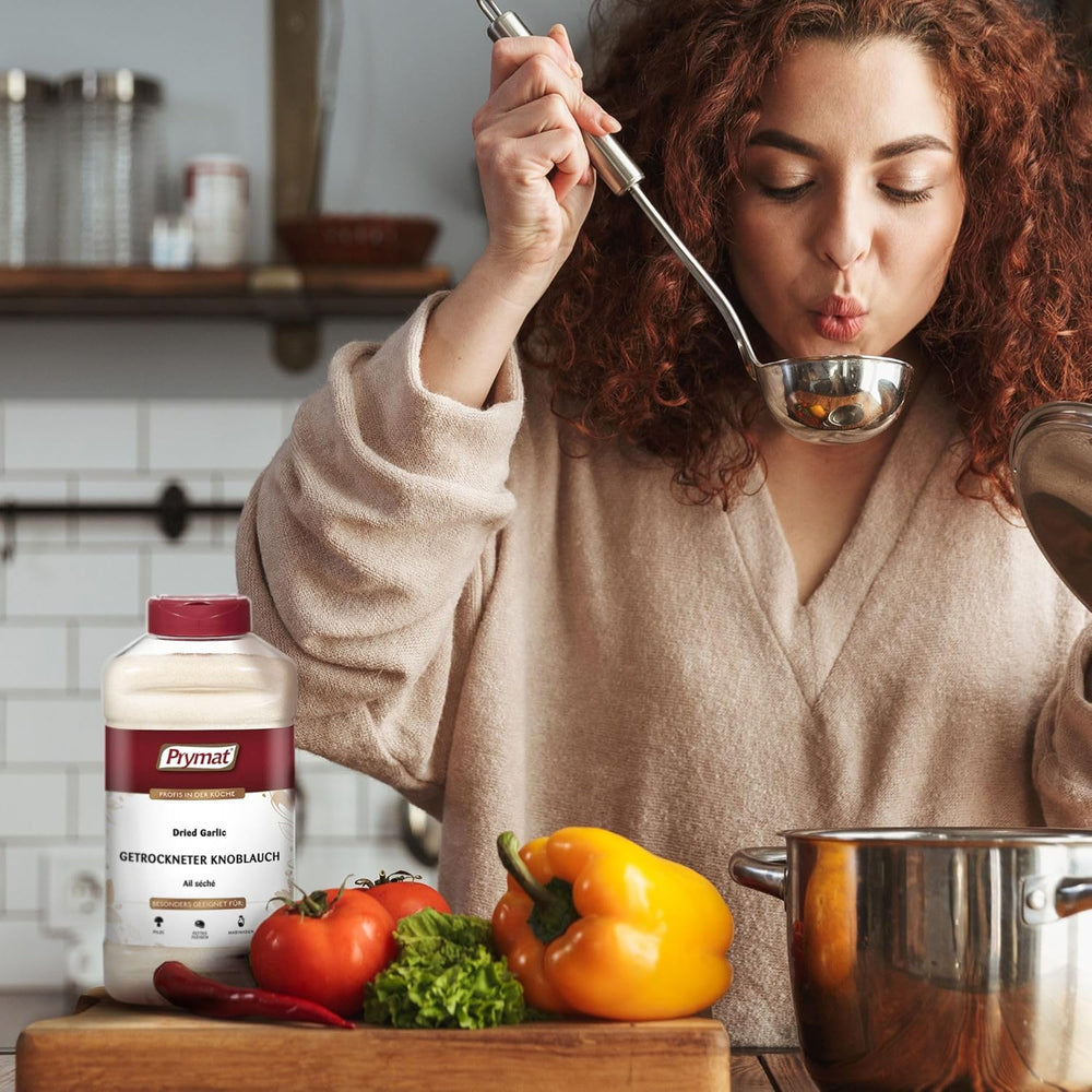Prymat Getrockneter Knoblauch granuliert 1,05kg – Aromatisches Knoblauchgranulat zum Würzen von Fleisch, Fisch, Gemüse, Saucen, Dips & Marinaden – intensiv im Geschmack – ohne Zusätze