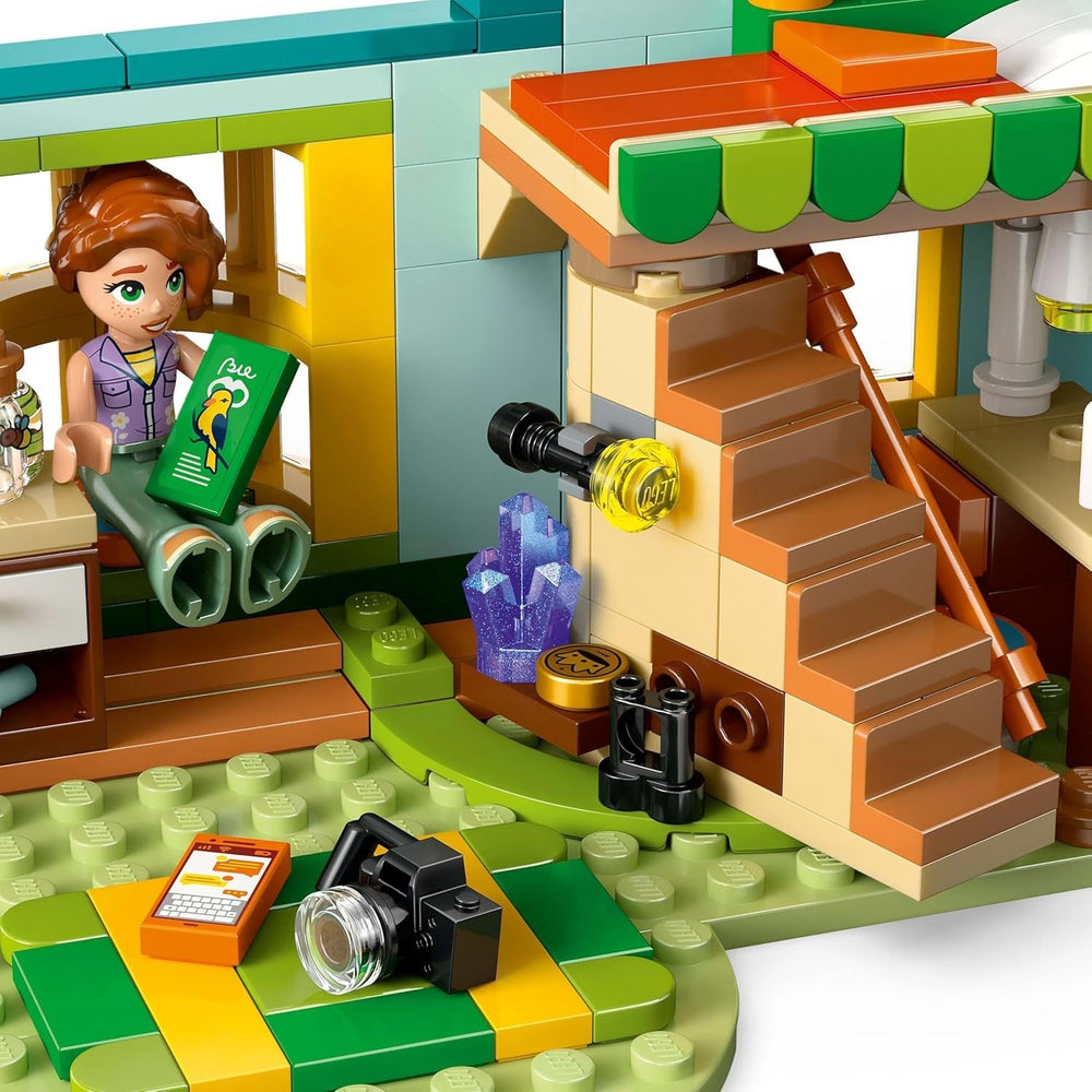 LEGO Friends Autumn's Room, set de construit și jucat pentru jocuri de rol creative, set pentru fete de la 6 ani cu 2 minifigurine și o figurină de dihor, jucărie educativă 42646 Seturi de constructie Besuche den LEGO-Store