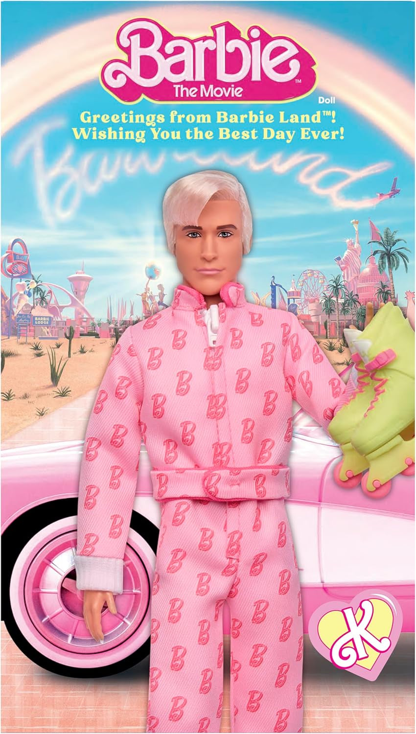 Barbie The Movie - Ken-Sammelpuppe, Ryan Gosling als Ken in rosafarbenem Overall mit „B“-Aufdruck, weißen Sneakern und bunten Inlineskates, JCP80