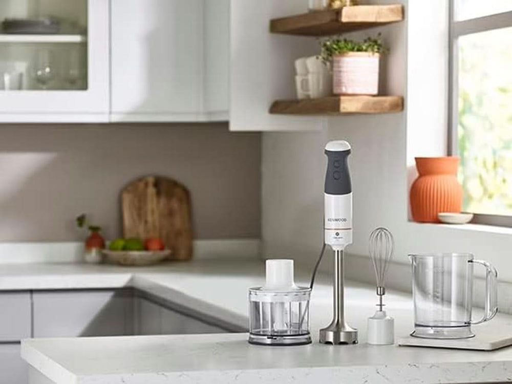 Kenwood Stabmixer HBM40.302WH, Triblade System Mit 3 Klingen, 1 Geschwindigkeit + Turbo, Metallstab 20 Cm, Inklusive Schneebesen, Messbecher, Zerkleinerer 0,5 L, 850 W, Weiß Mama si Copilul Naty Shop