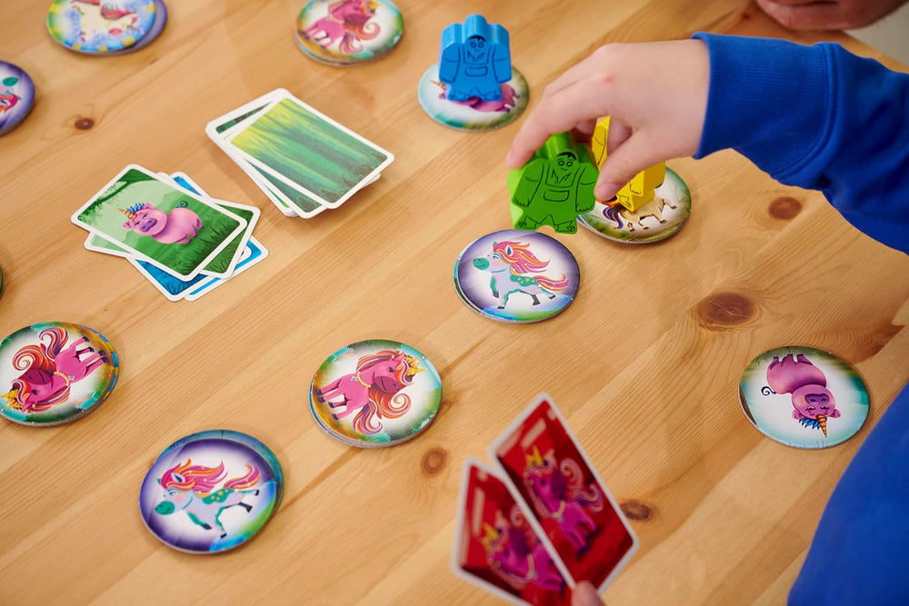 Zoch 601105184 - Micul Corn al Pădurii Uriașe (Joc pentru copii de la 4 ani) - joc fantastic cu unicorn pentru copii, pentru 2-4 jucători, aprox. 20 de minute de joc pe rundă