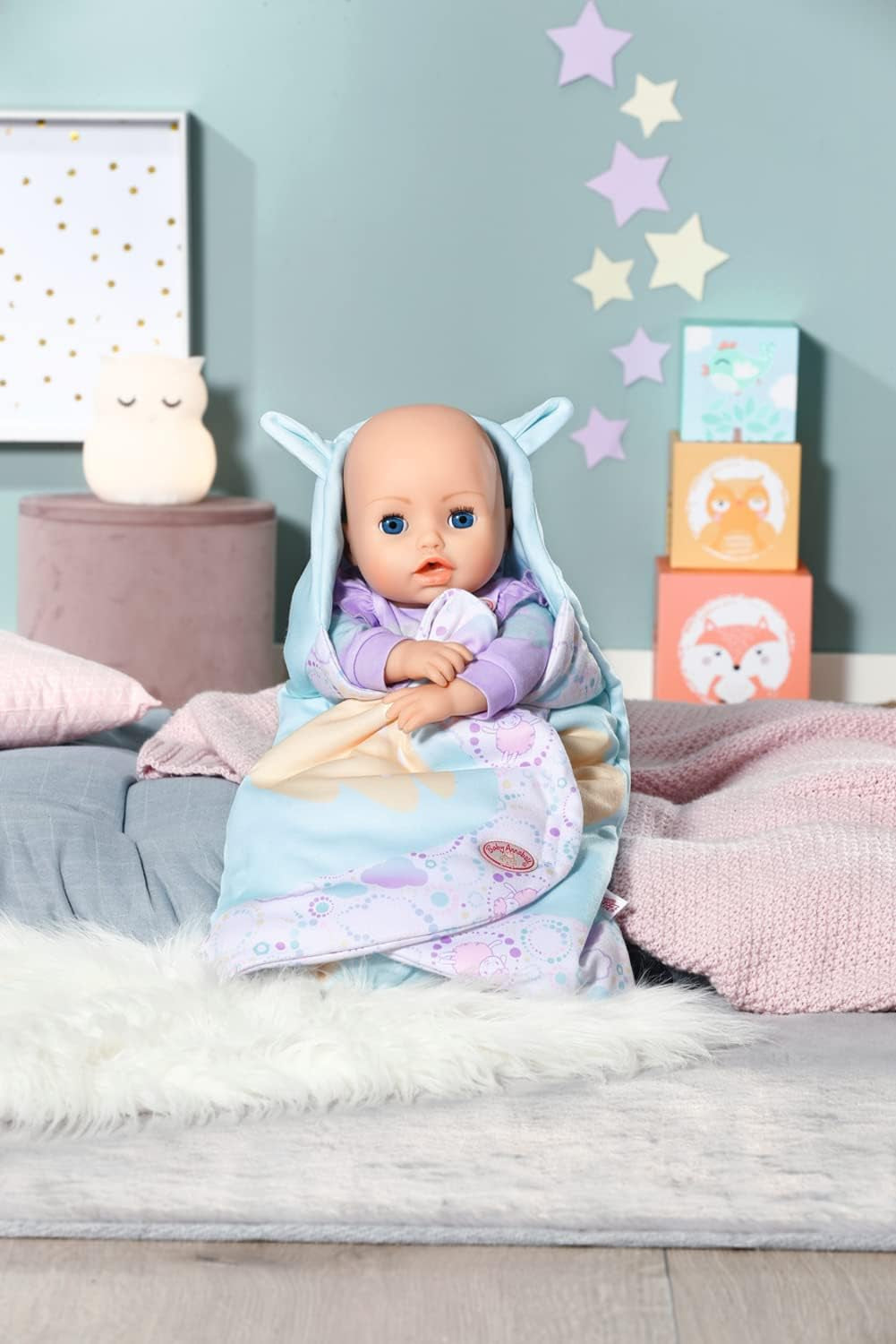 Baby Annabell Sweet Dreams Pucksack, lila Blaue Puckdecke mit Öhrchen-Details und Flügeldruck für 36 und 43 cm große Puppen, 706886 Zapf Creation