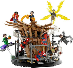 LEGO 76261 Marvel Spider-Man's Big Showdown, Spider-Man: No Way Home set cu 3 minifigurine Peter Parker plus Green Goblin, Electro, Sandman, Ned, Doctor Strange și MJ, model de colecție Seturi de constructie Besuche den LEGO-Store