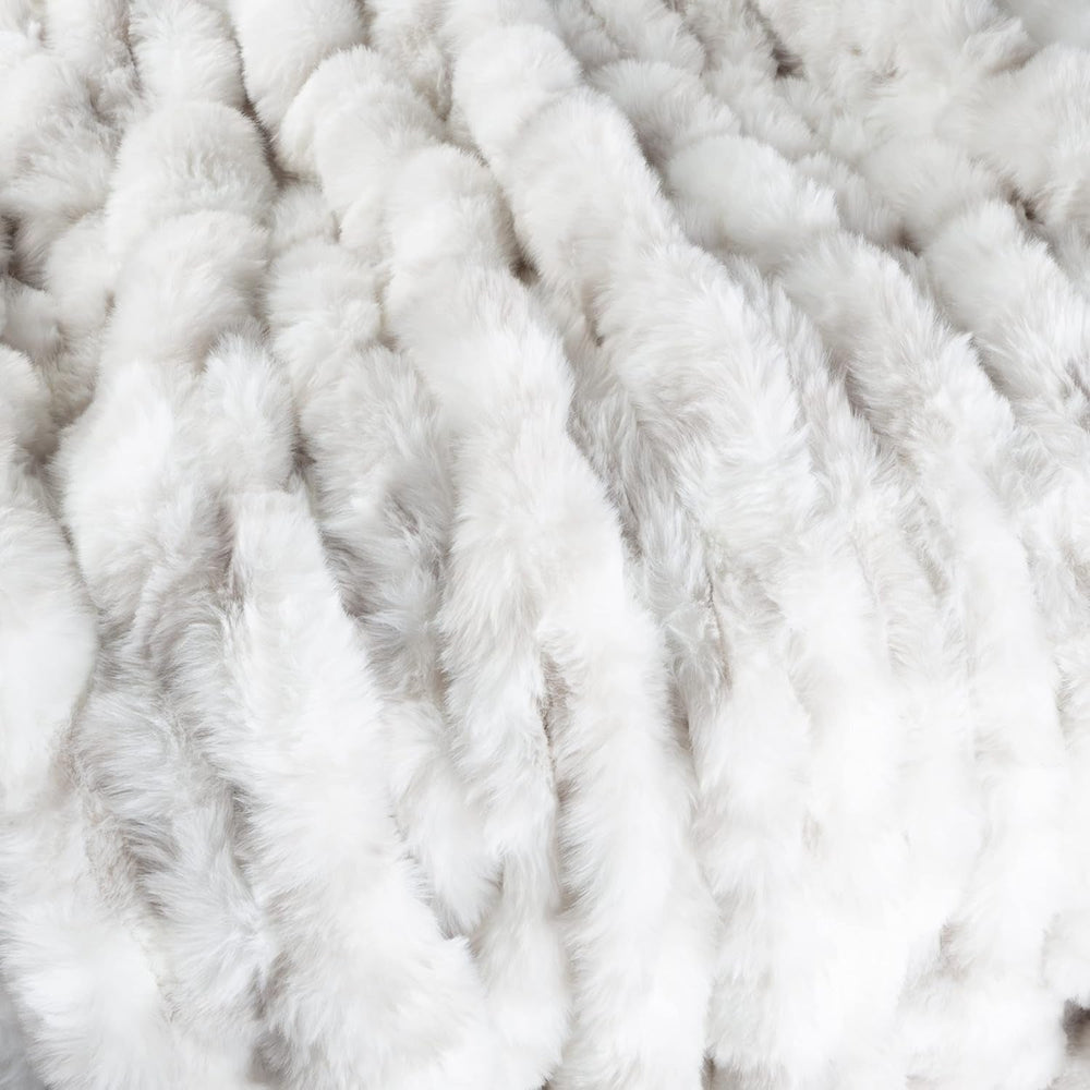 Lavish Home Oversized Gerüschte Faux Fur Blanket, 152.4 X 203.2 Cm, Jacquard Faux Fur, Queen Size Throw pentru paturi și canapele, gri Paturi si Cuverturi Lavish Home