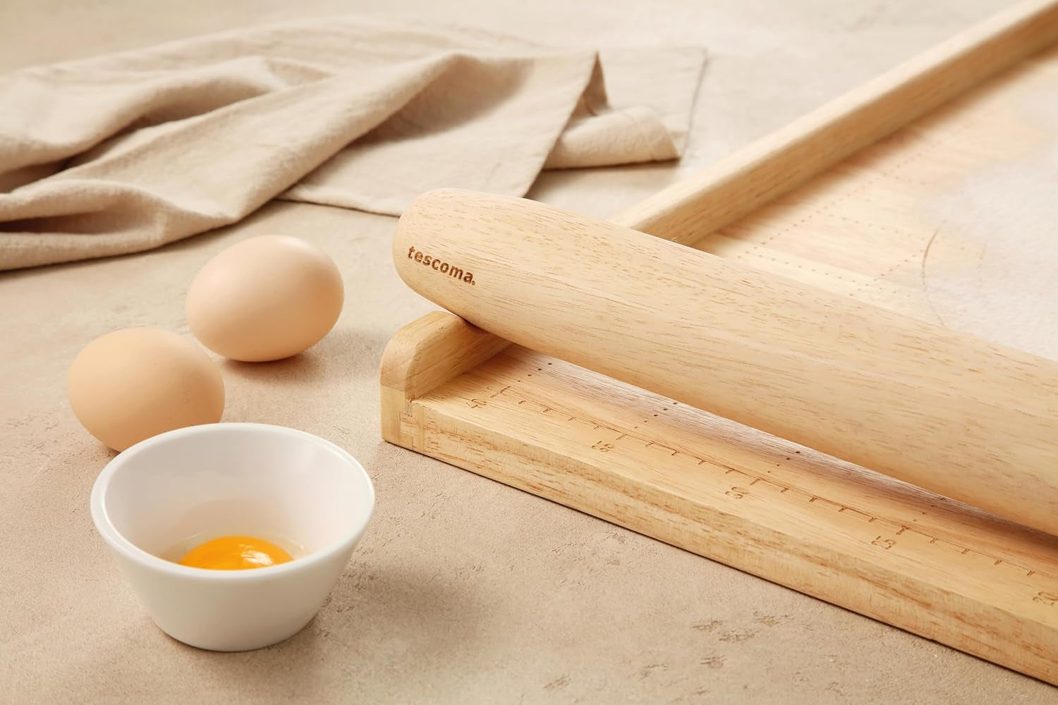 Placa de aluat Tescoma DELÍCIA 55 x 45 cm, din lemn