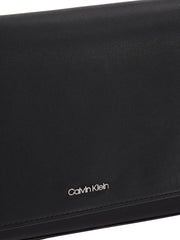 Calvin Klein Women's Shoulder Bag Must Convertible Detachable Strap, Black (Ck Black), One Size Genti Femei Naty Shop