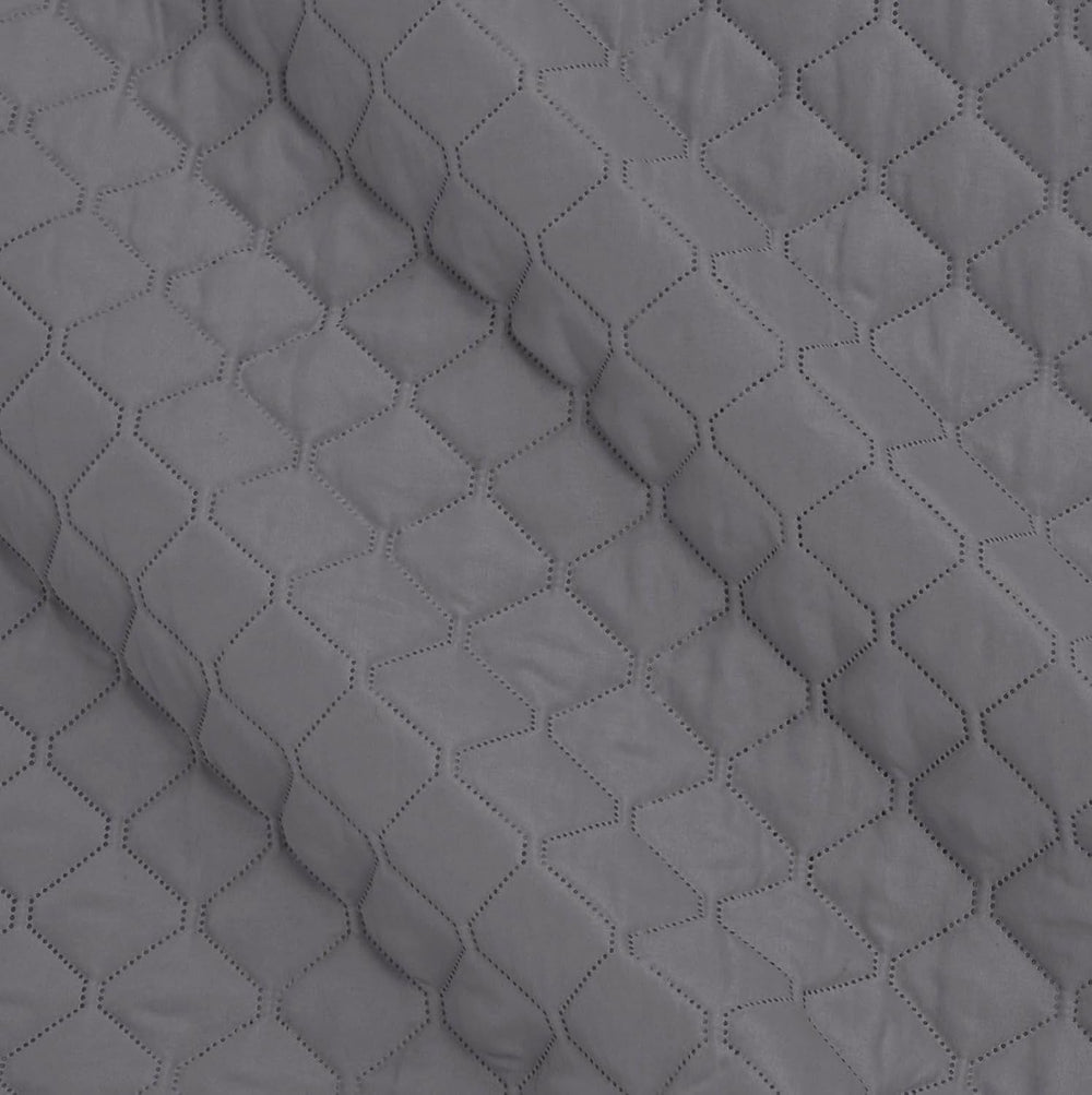 Amazon Basics cuvertură supradimensionată cu relief, 170 X 210 cm, model de diamant gri închis Paturi si Cuverturi Besuche den Amazon Basics-Store