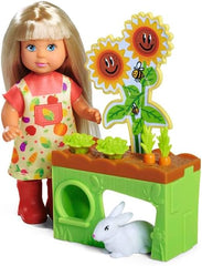 Simba Evi Love Garden, Puppe im Garten mit Hochbeet und Gemüse zum Ernten, inklusive kleinem Hasen, 12cm Spielpuppe, ab 3 Jahren