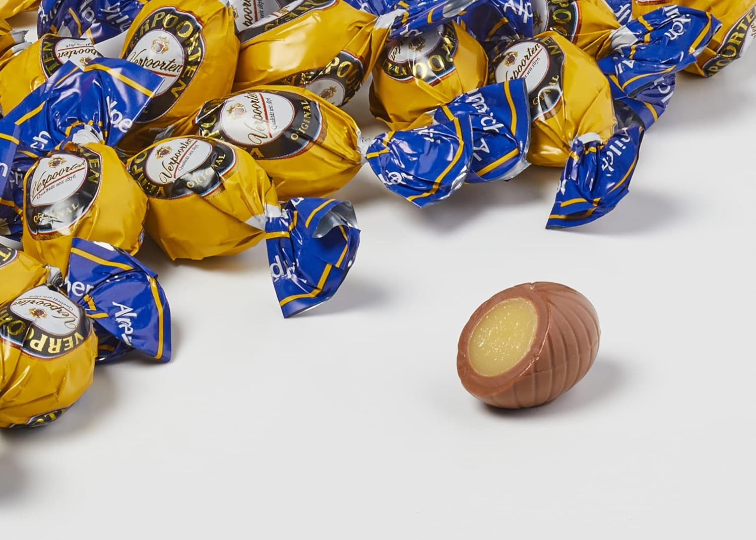 RCP Verpoorten Minis, Trufe cu lichior de ouă, Ciocolată cu lapte alpină, Umplutură lichidă, Conține alcool, Cadou minunat, 110 g (Pachet de 2)