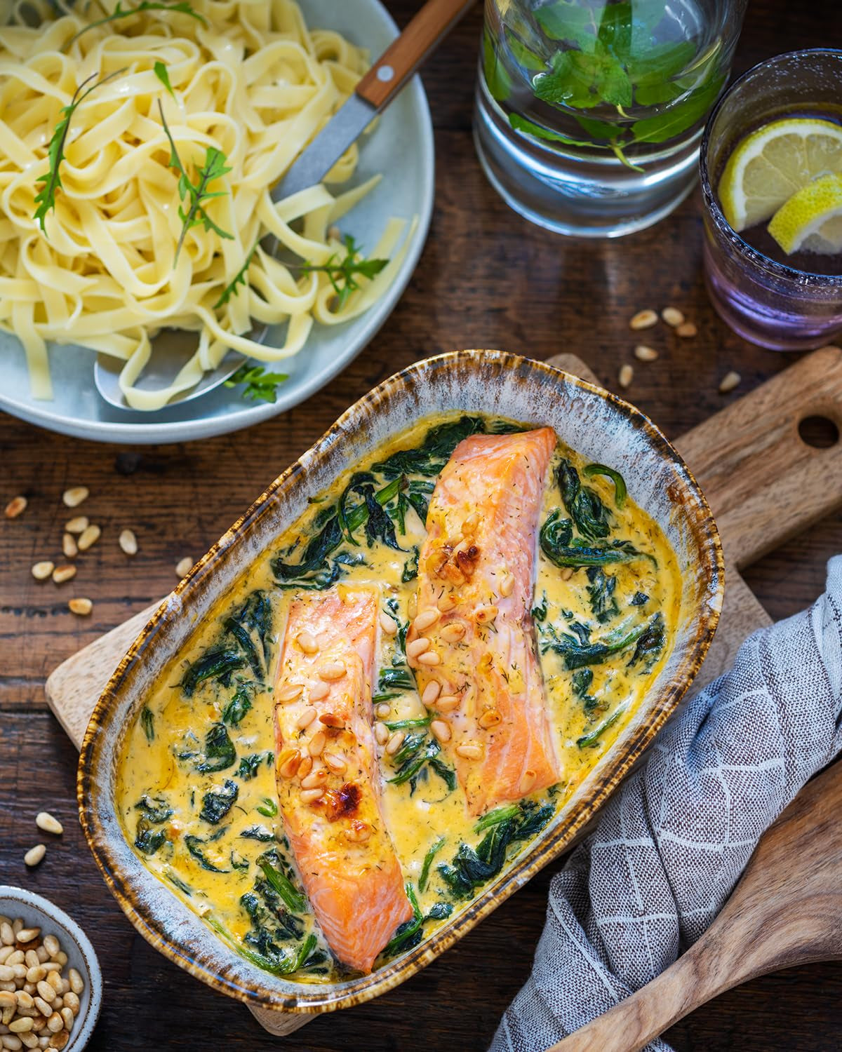 MAGGI Fix für Lachs-Sahne Gratin, Würzmischung, mit natürlichen Zutaten*, für 2 Portionen, 1er Pack (1 x 26g)