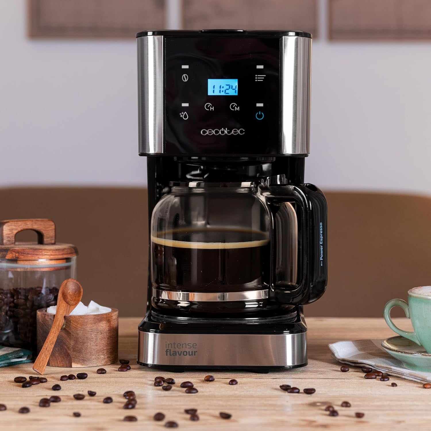 Espressor cu filtru Cecotec Coffee 66 Drop and Touch, putere 950 W, 1,5 L, 12 cești, ecran tactil, carafă din sticlă, cronometru 24 de ore, 6 comutatoare, filtru reutilizabil tip plasă