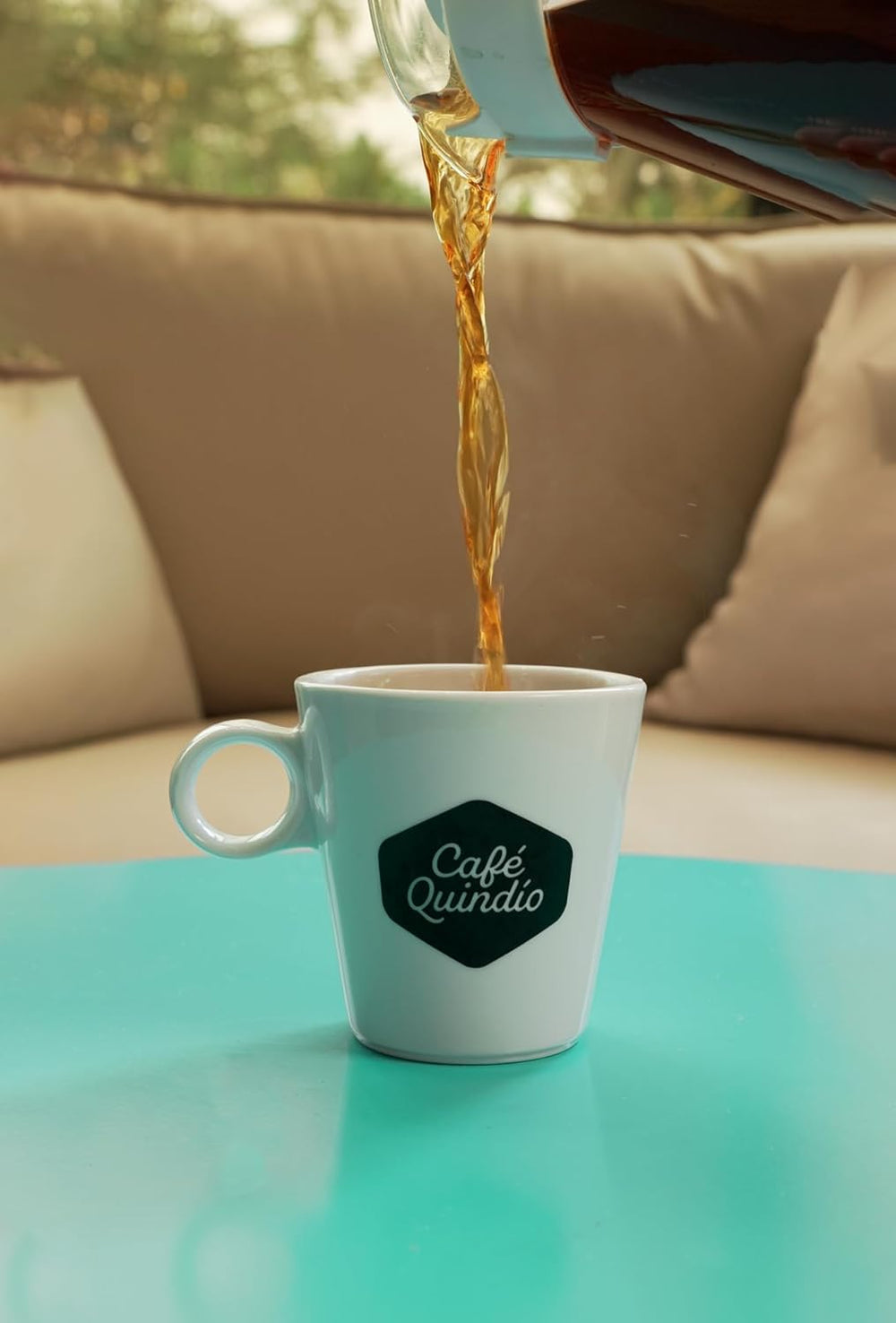 Cafe Quindio Specialty Coffee - boabe de cafea 100% Arabica, Columbia - cu note naturale de vanilie dulce (250g) - ideală pentru cafea filtrată, aparate portafilter sau presă franceză