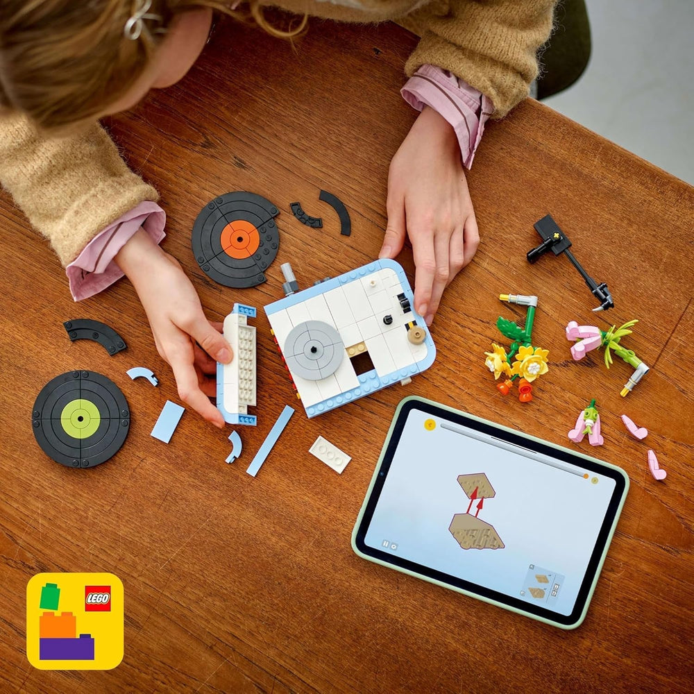 Cititor de discuri LEGO Creator 3In1 cu flori - jucărie convertibilă în radio sau microfon - jucării muzicale pentru copii - idee de cadou creativă pentru fete și băieți de la 8 ani 31172 Seturi de constructie Besuche den LEGO-Store