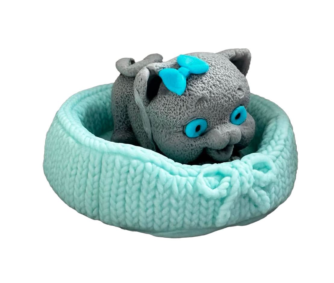 Decoratiune comestibila din zahar, Pisicuta in cosulet Decoratiuni din Pasta de Zahar Nati Shop