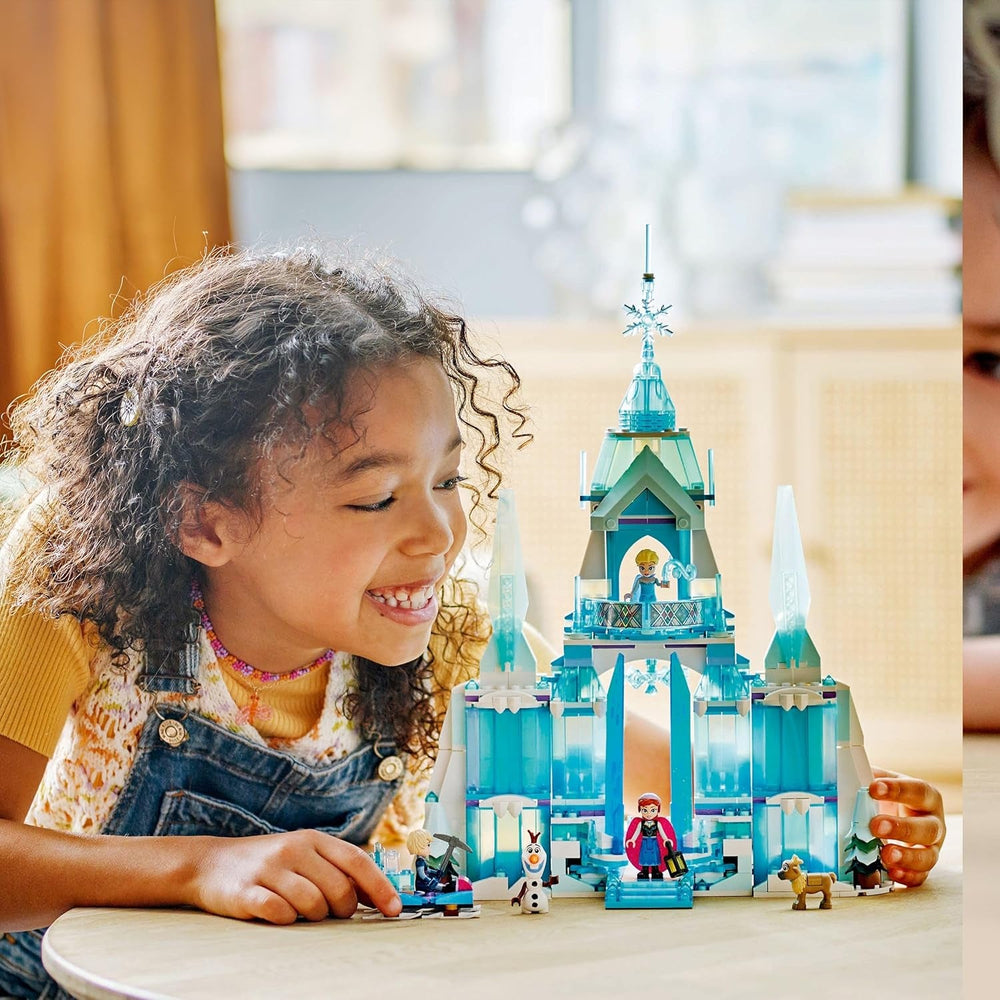 LEGO ǀ Disney Frozen Elsas Winterpalast, BAU- und Spielset für Kinder mit Modell-Palast und Minifiguren ELSA und Anna, Geschenk für Mädchen, Jungen und Filmfans ab 6 Jahren 43244