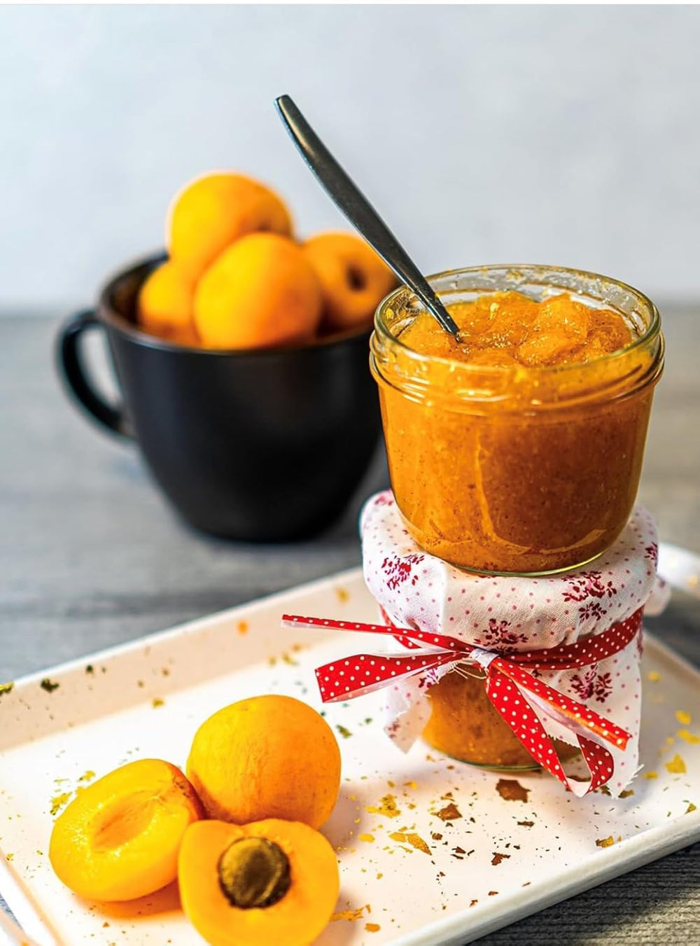 RUF Bio Bourbon Vanille-Mühle, Gewürz-Mühle aus aroma-sicherem Glas, Vegan, Verstellbares Mühlwerk, Vanilleschoten zum Backen und Kochen, 1 x 7,5 g