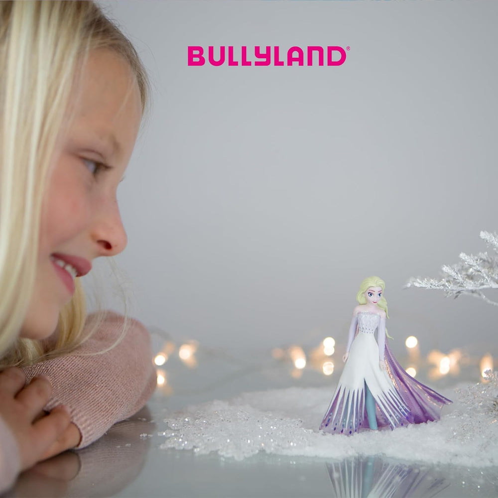 Bullyland 12961 - Spielfigur Elsa von Arendelle aus Walt Disney Die Eiskönigin, ca. 10,1 cm, detailgetreu, ideal als kleines Geschenk für Kinder ab 3 Jahren