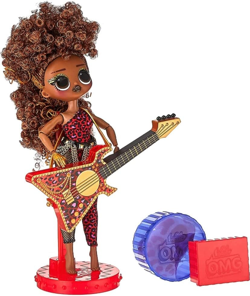 L.O.L. Surprise! OMG Remix Rock FEROCIOUS Modepuppe mit 15 Überraschungen -mit Bassgitarre, Outfit, Schuhen, Bürste, Puppenständer, Songtext-Magazin & Plattenspieler-Paket - Für Mädchen ab 4+ Jahren