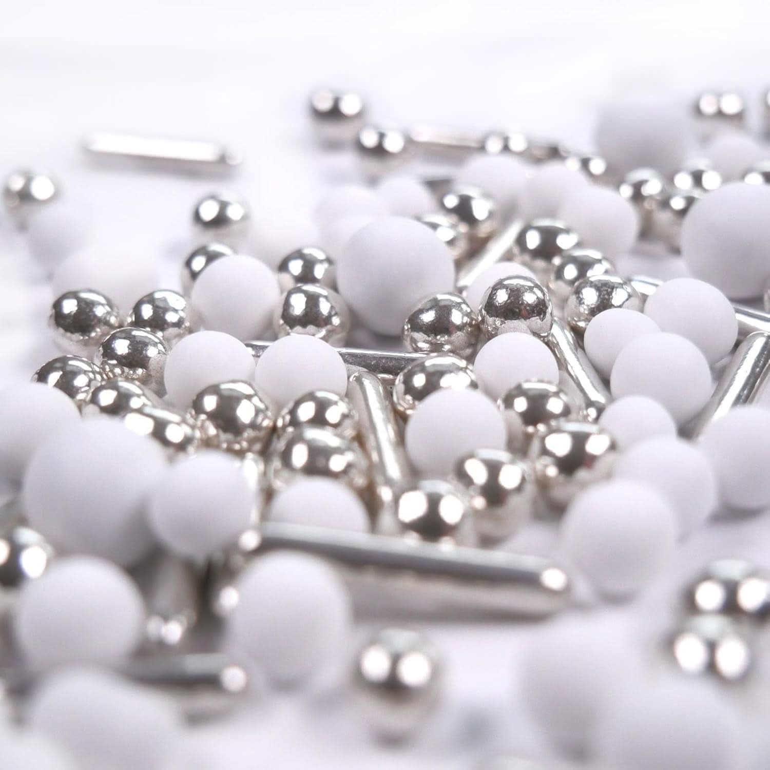 Streusel Hero Chocolate Mix Silver White Sprinkles, 40 grame Naty Shop