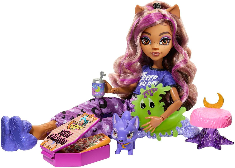 Păpușa MONSTER HIGH și accesorii pentru petrecerea în pijamale, păpușa Clawdeen Wolf cu pisică de companie, semilună, petrecere Creepover, HKY67