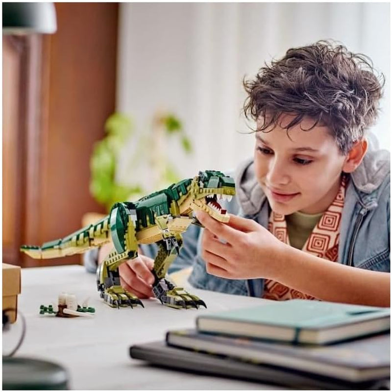 LEGO Creator T.Rex, Dino 3-in-1 pentru transformare în Triceratops sau Pterodactil, model de dinozaur mobil pentru copii, cadou pentru băieți și fete 31151 Seturi de constructie Besuche den LEGO-Store