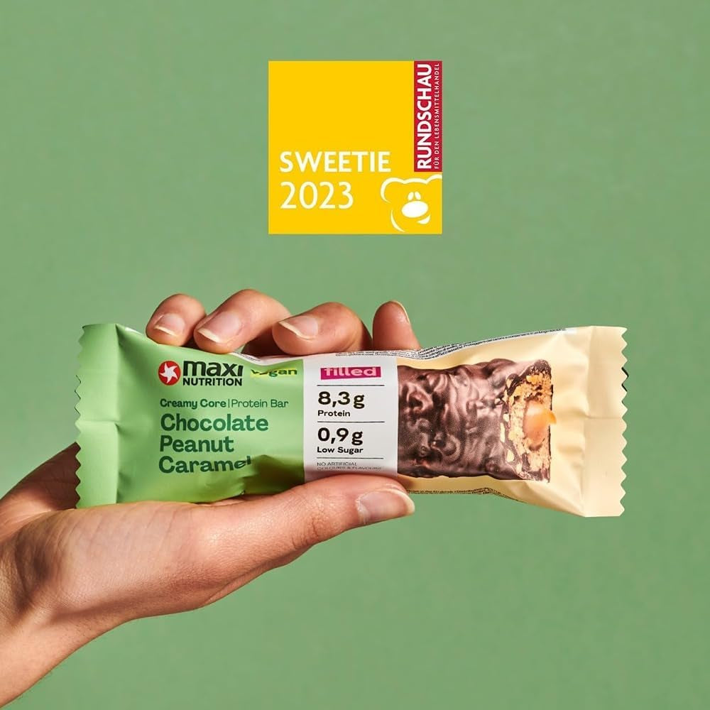 MaxiNutrition Baton proteic vegan cremos cu ciocolată, arahide și caramel 12x45g - baton proteic vegan, 18% proteine, 8,3g per baton, conținut scăzut de zahăr (0,9g), fără zahăr adăugat, fără arome artificiale